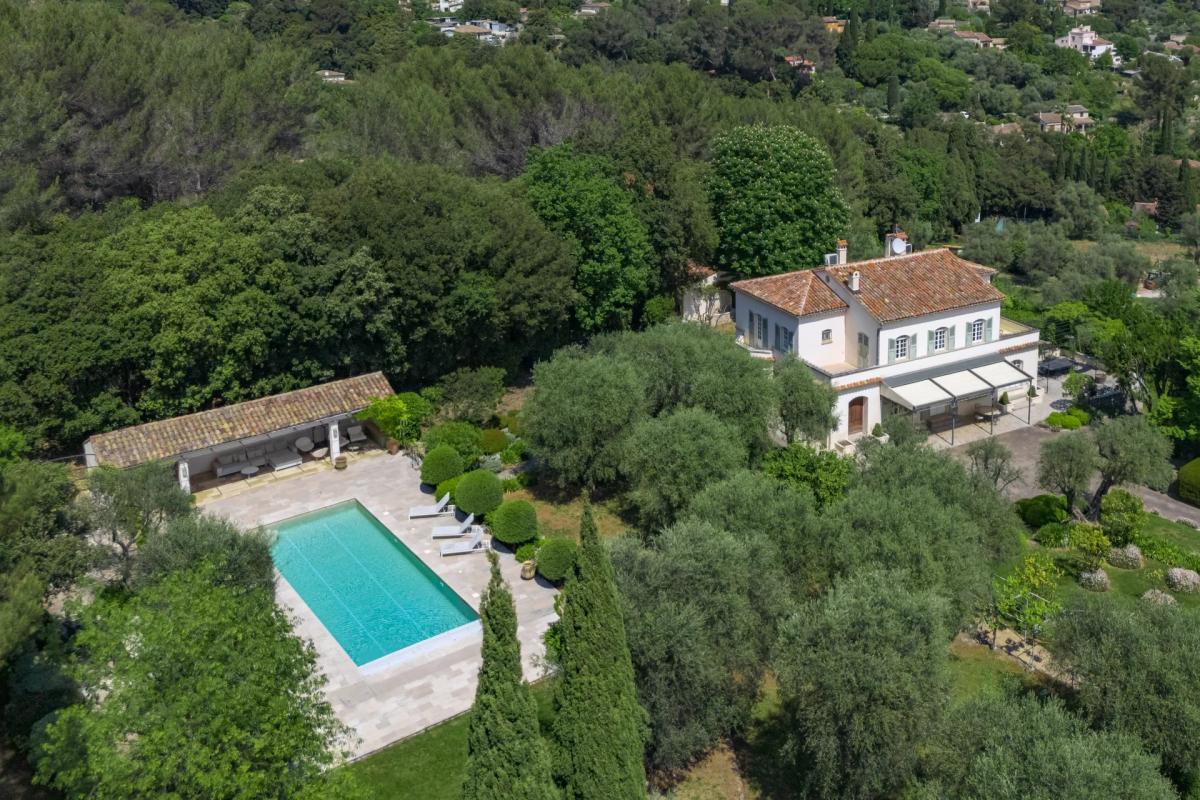 Picture of Villa For Sale in Grasse, Cote d'Azur, France