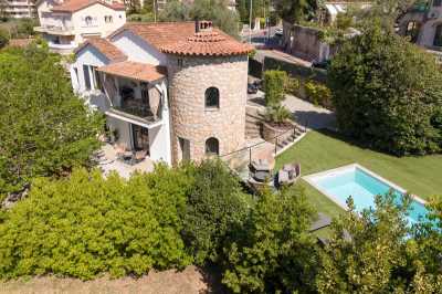 Villa For Sale in Cannes, France