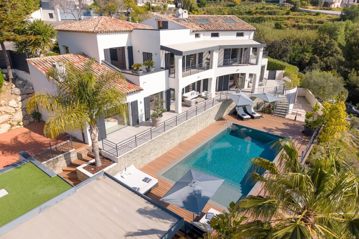 Picture of Villa For Sale in Cagnes Sur Mer, Provence-Alpes-Cote d'Azur, France