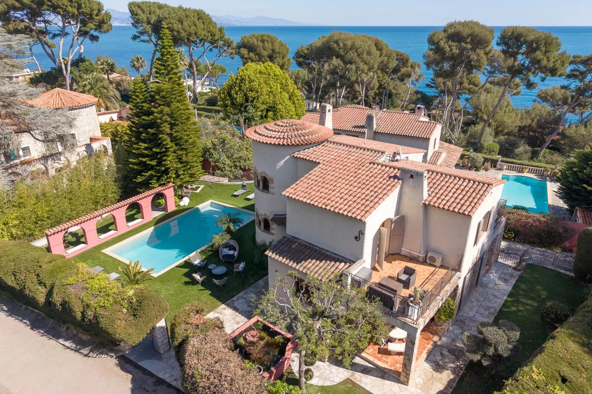 Picture of Villa For Sale in Antibes, Cote d'Azur, France