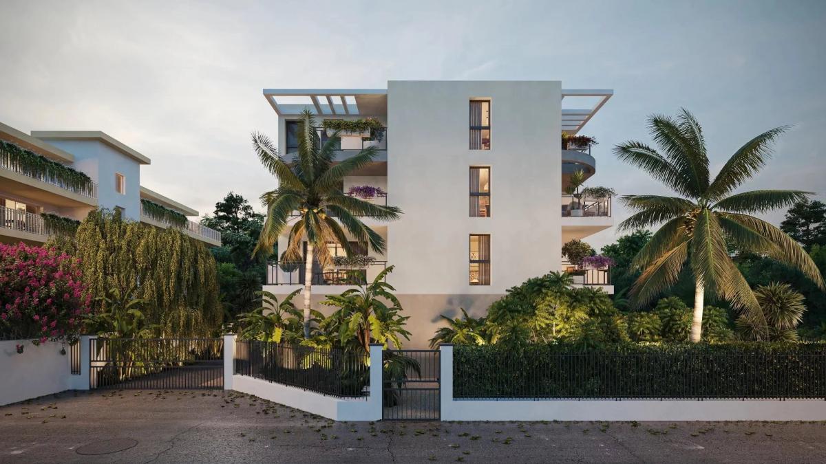 Picture of Apartment For Sale in Antibes, Cote d'Azur, France