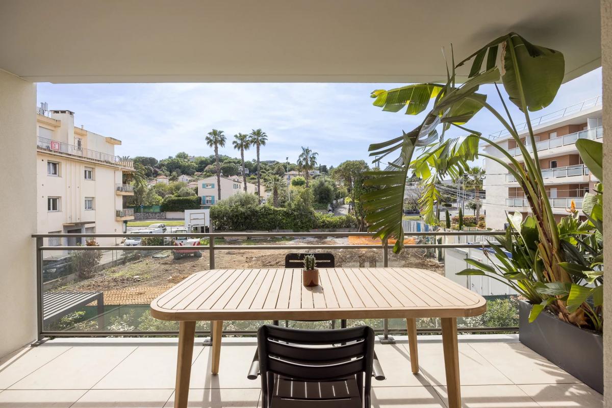 Picture of Apartment For Sale in Antibes, Cote d'Azur, France