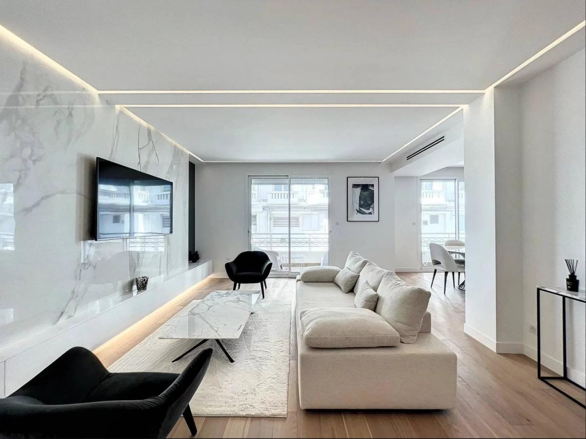 Picture of Apartment For Sale in Cannes, Cote d'Azur, France