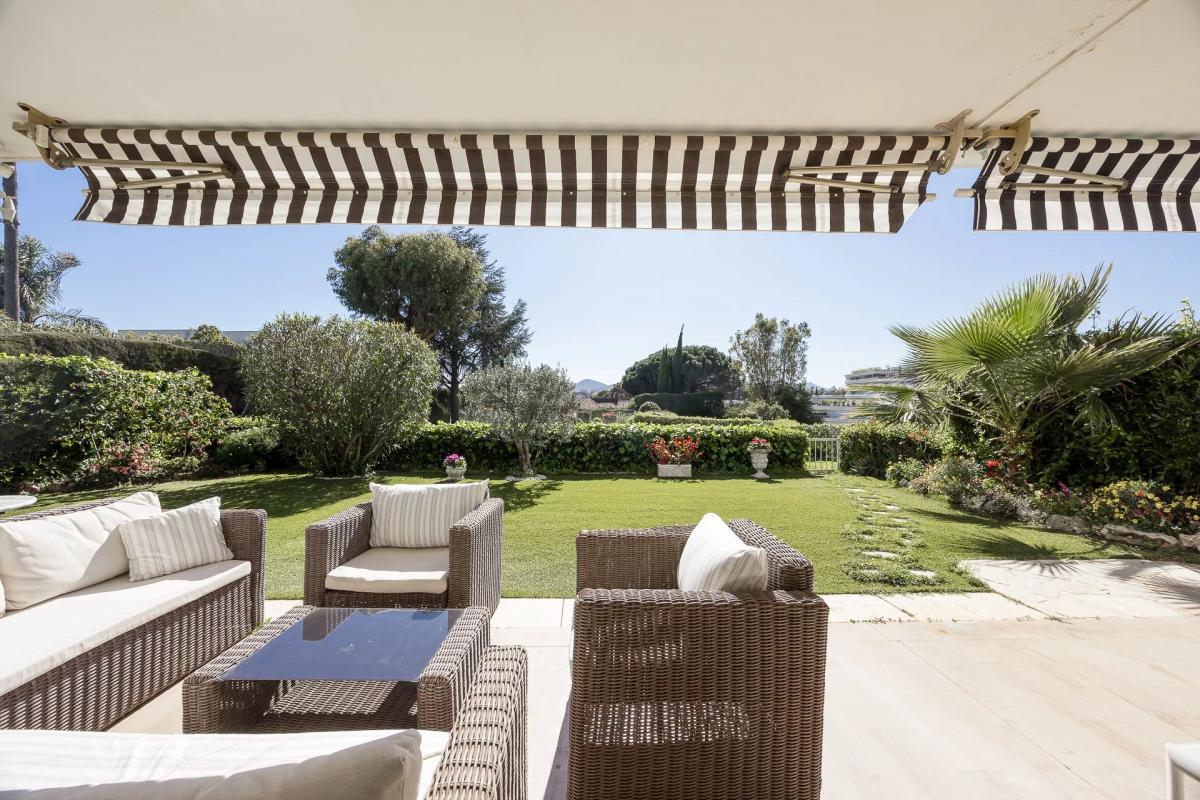 Picture of Apartment For Sale in Cannes, Cote d'Azur, France