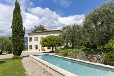 Villa For Sale in