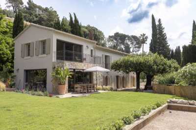 Villa For Sale in 