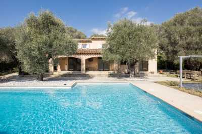 Villa For Sale in 