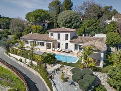 Villa For Sale in 