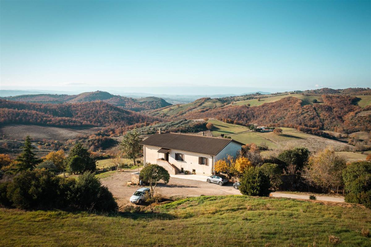 Picture of Home For Sale in Cinigiano, Tuscany, Italy