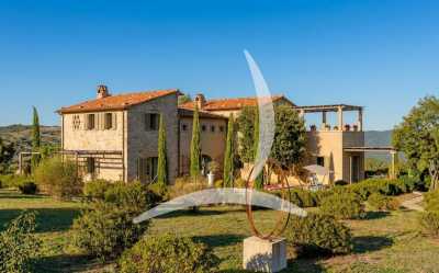 Villa For Sale in Lisciano Niccone, Italy