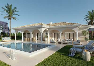 Villa For Sale in Aspe, Spain