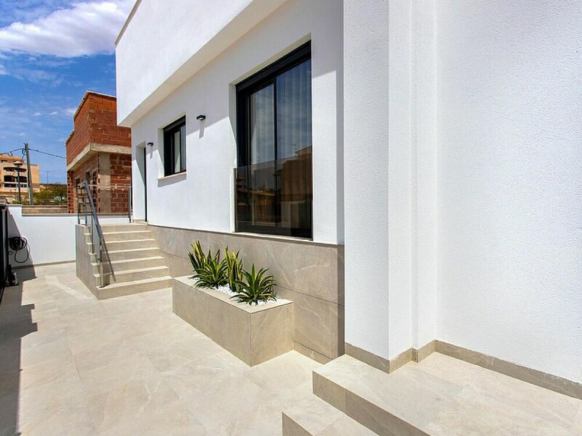 Picture of Villa For Sale in Sucina, Murcia, Spain