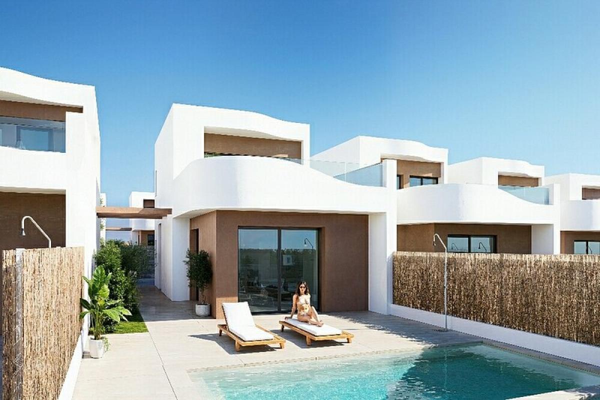 Picture of Villa For Sale in Los Montesinos, Alicante, Spain