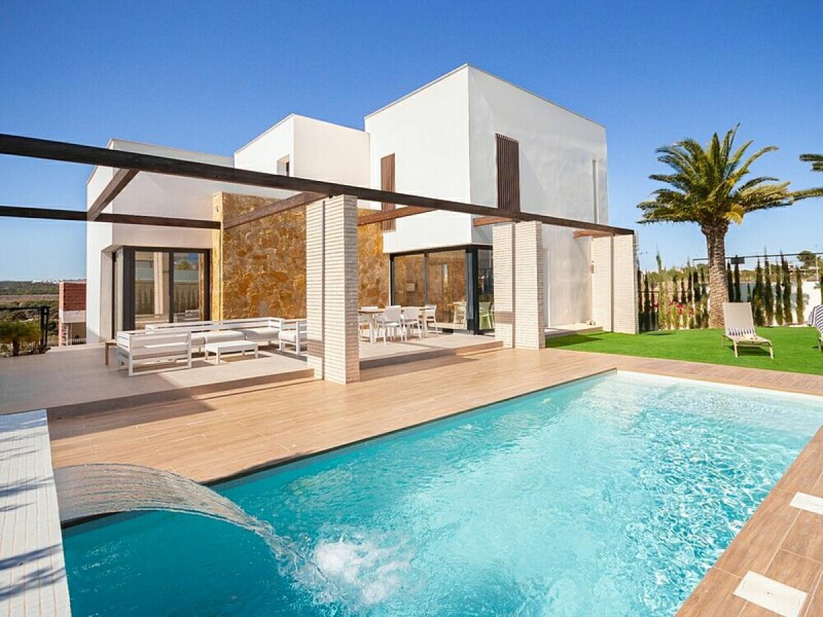Picture of Villa For Sale in Campoamor, Alicante, Spain