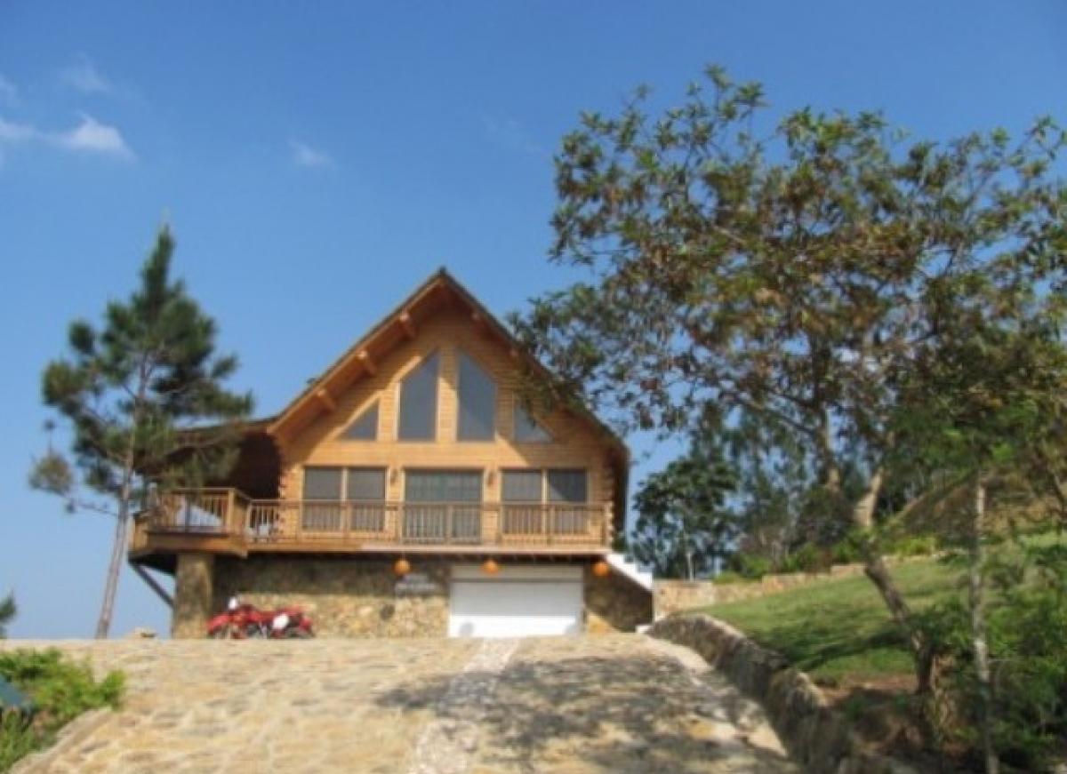 Picture of Home For Sale in Jarabacoa, La Vega, Dominican Republic