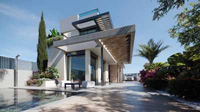 Villa For Sale in