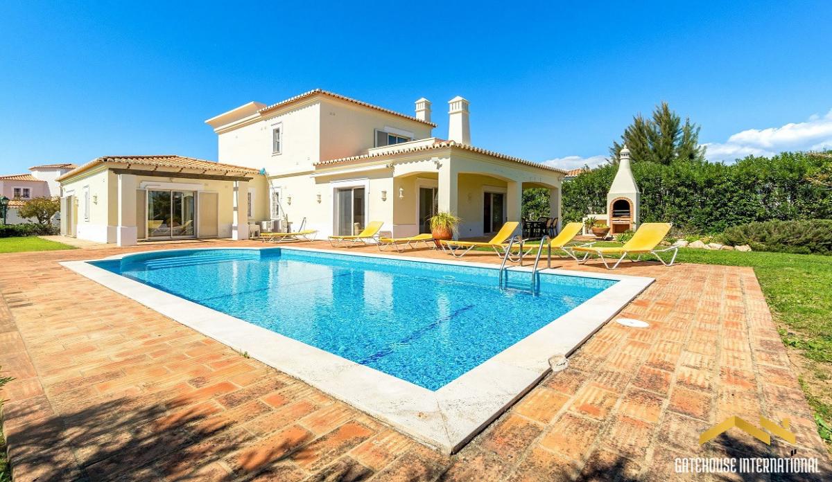 Picture of Villa For Sale in Carvoeiro, Faro, Portugal