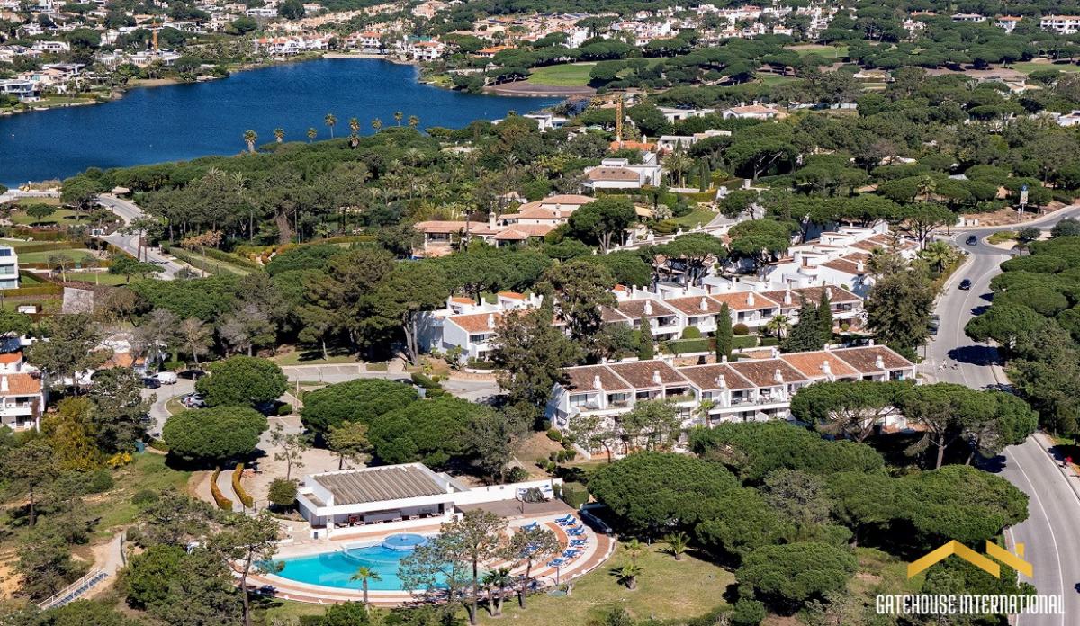 Picture of Apartment For Sale in Almancil, Algarve, Portugal