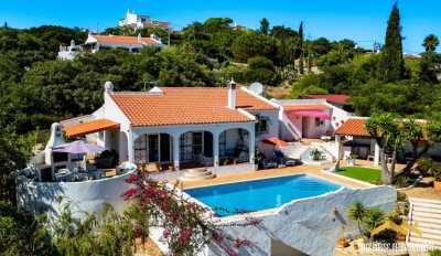 Villa For Sale in