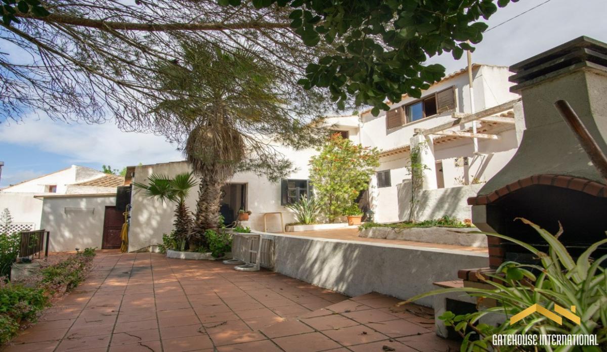 Picture of Villa For Sale in Luz, Algarve, Portugal
