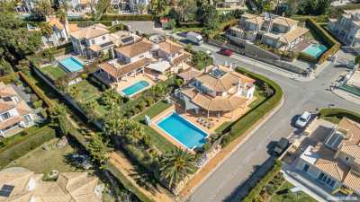 Villa For Sale in Vilamoura, Portugal