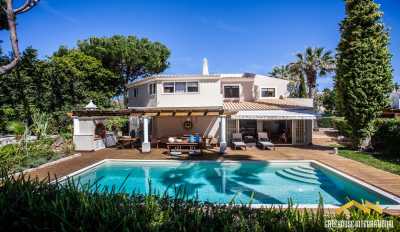 Villa For Sale in Almancil, Portugal