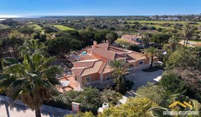 Villa For Sale in Almancil, Portugal