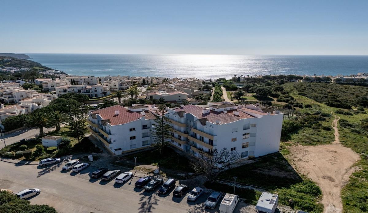 Picture of Apartment For Sale in Salema, Algarve, Portugal