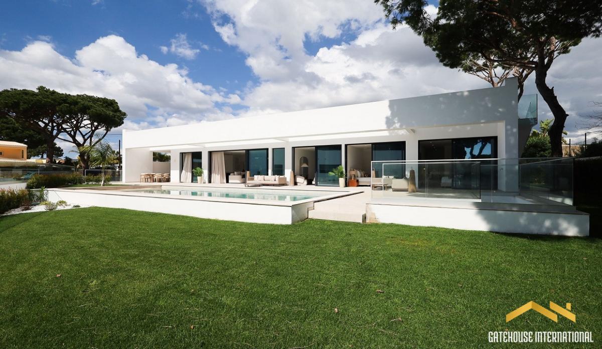 Picture of Villa For Sale in Loule, Faro, Portugal