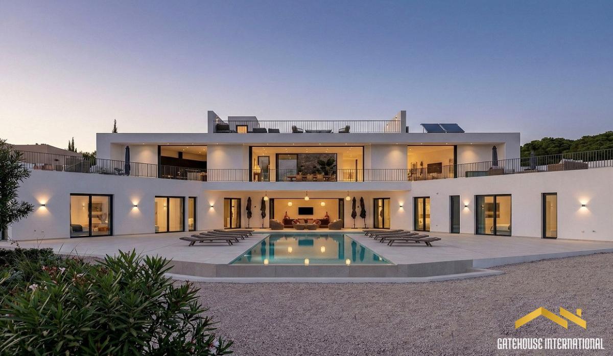 Picture of Villa For Sale in Almancil, Algarve, Portugal