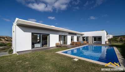 Villa For Sale in Aljezur, Portugal