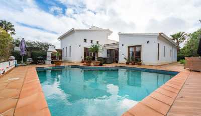 Villa For Sale in 