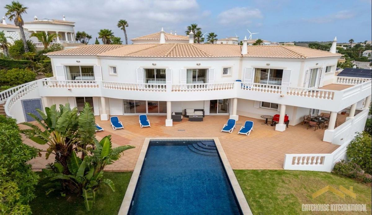 Picture of Villa For Sale in Budens, Faro, Portugal