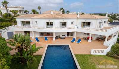 Villa For Sale in Budens, Portugal