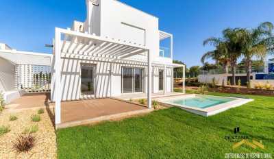 Villa For Sale in 