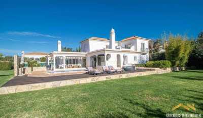 Villa For Sale in Almancil, Portugal