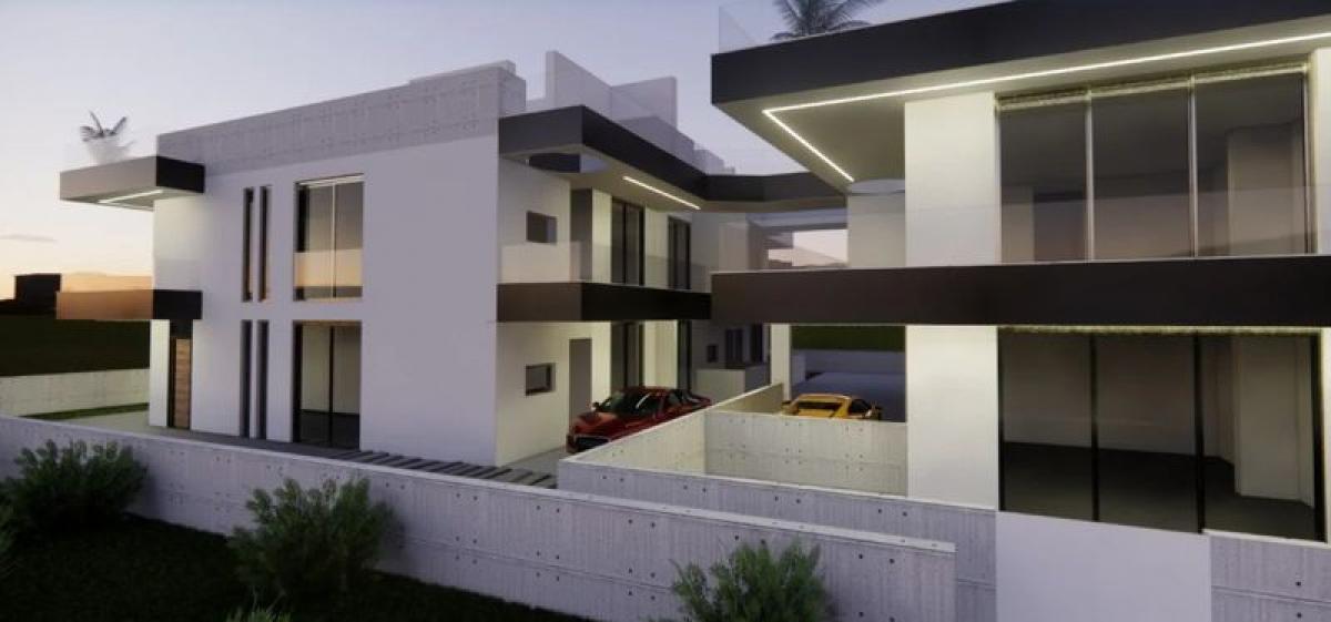 Picture of Apartment For Sale in Dromolaxia, Larnaca, Cyprus