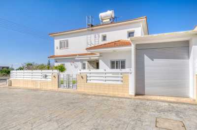 Villa For Sale in 