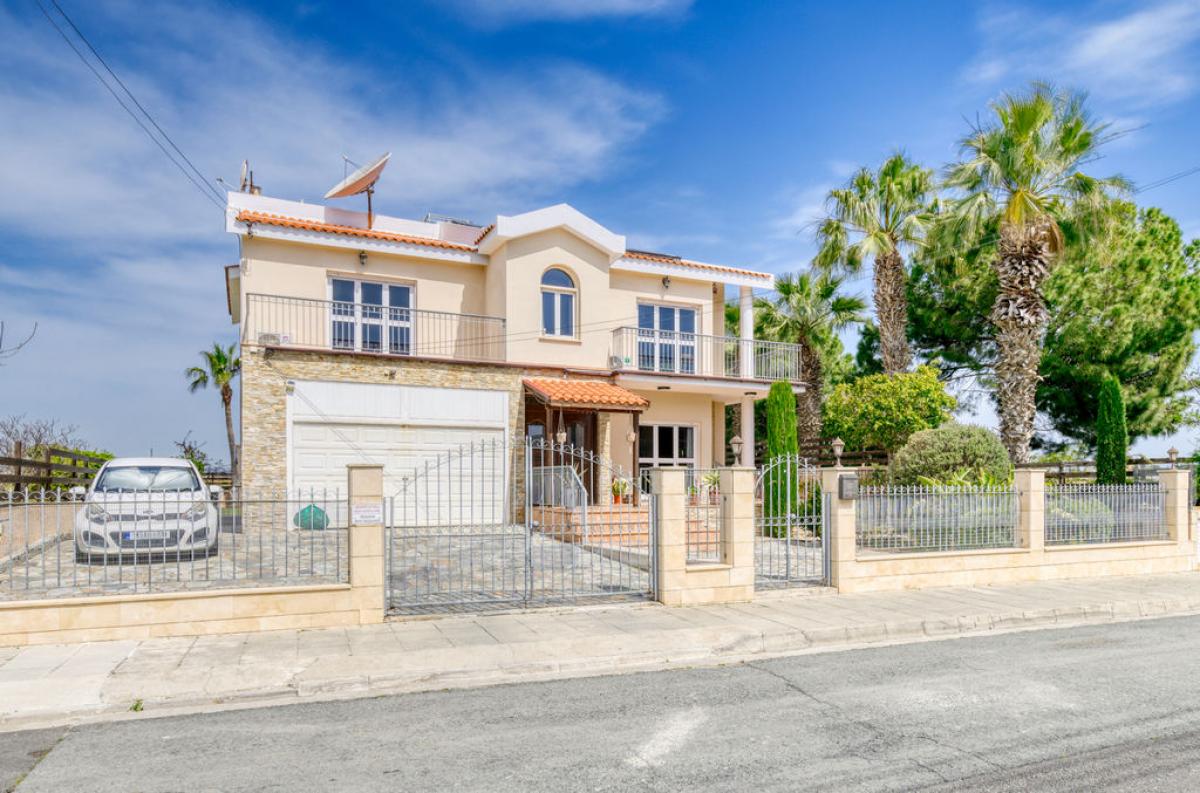Picture of Villa For Sale in Kiti, Larnaca, Cyprus
