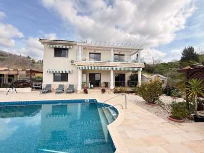 Villa For Sale in