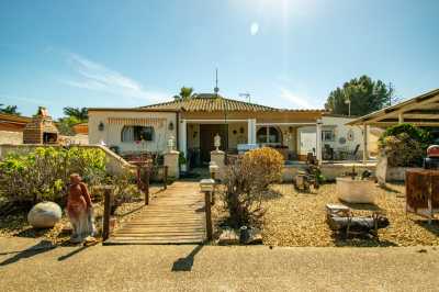 Villa For Sale in 