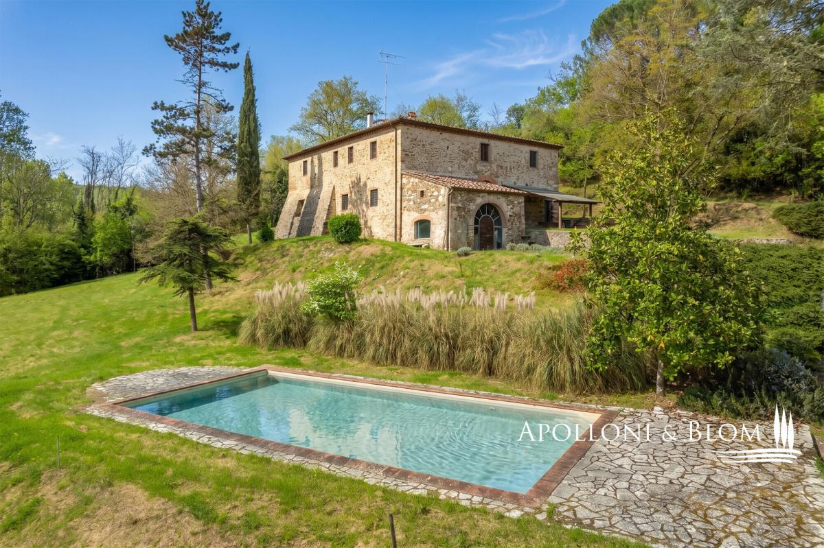 Picture of Home For Sale in Gaiole In Chianti, Tuscany, Italy