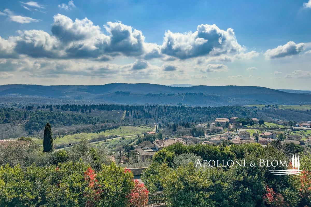 Picture of Apartment For Sale in Montegabbione, Umbria, Italy