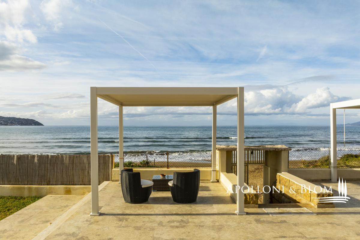 Picture of Villa For Sale in Orbetello, Tuscany, Italy