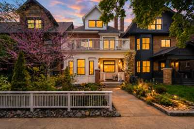 Home For Sale in Toronto, Canada