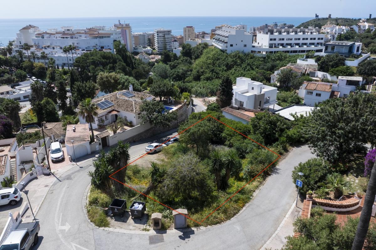 Picture of Home For Sale in Fuengirola, Andalusia, Spain