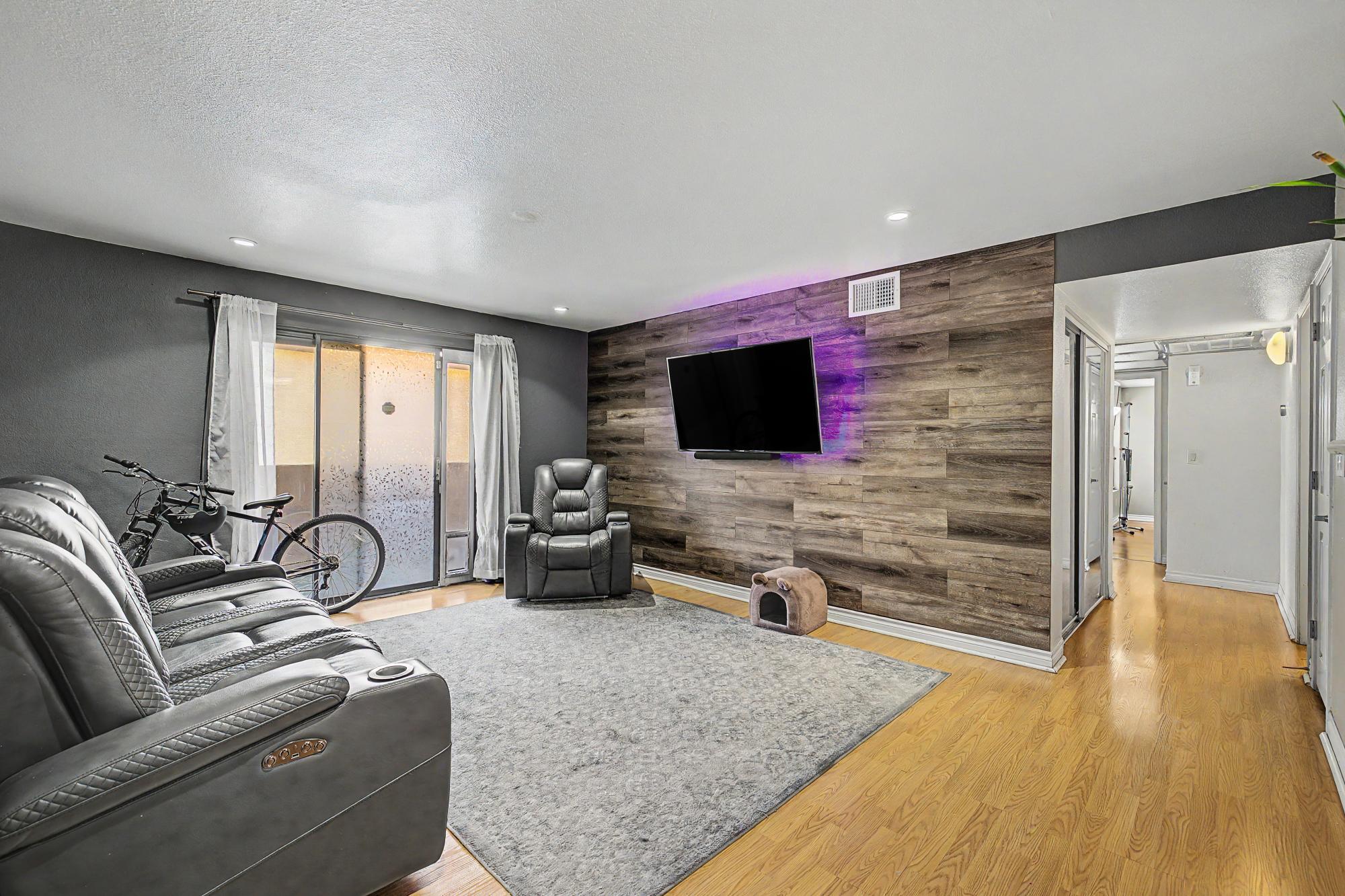 Condo For Sale in