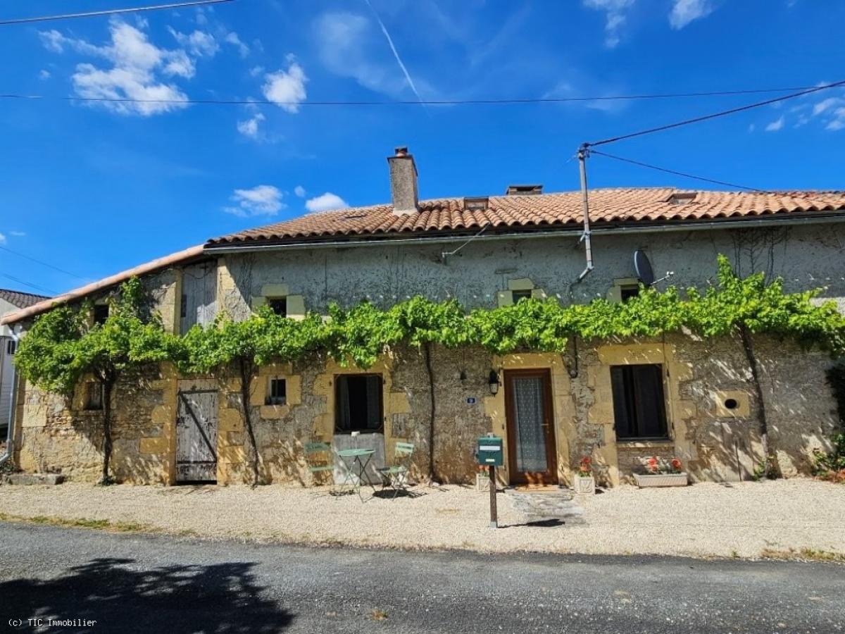 Picture of Home For Sale in Blanzay, Poitou Charentes, France