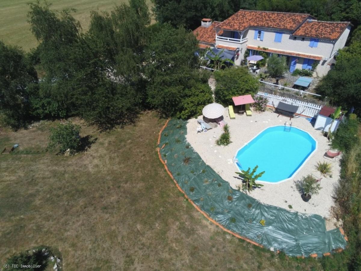 Picture of Home For Sale in Verteuil Sur Charente, Poitou Charentes, France
