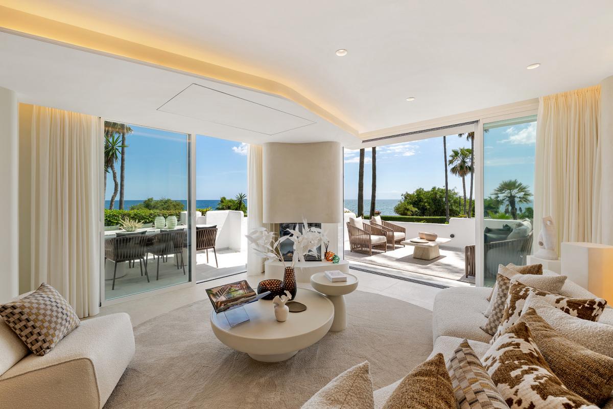 Picture of Apartment For Sale in Estepona, Malaga, Spain